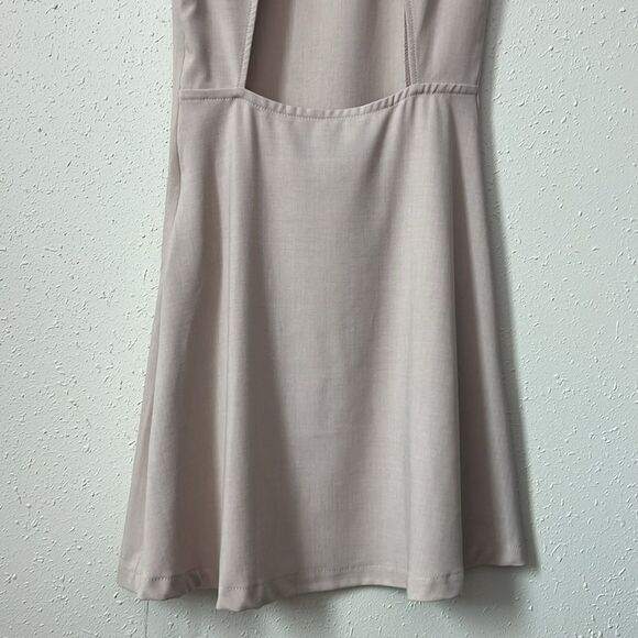 NWT OGL Everyday Mini Taupe Dress Size XS - Picture 4 of 9